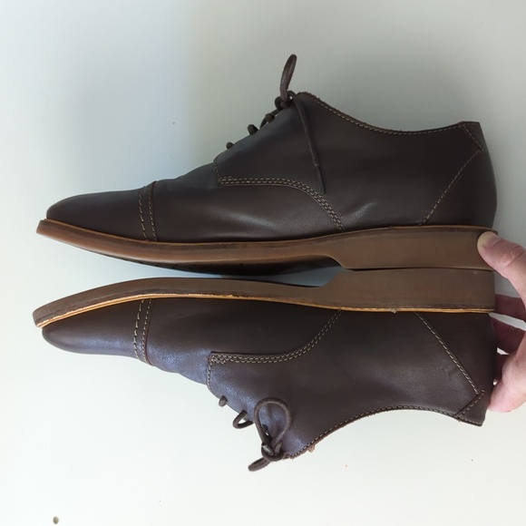 EUC Like New Clarks mens brown leather dress shoe 11 - Picture 7 of 12